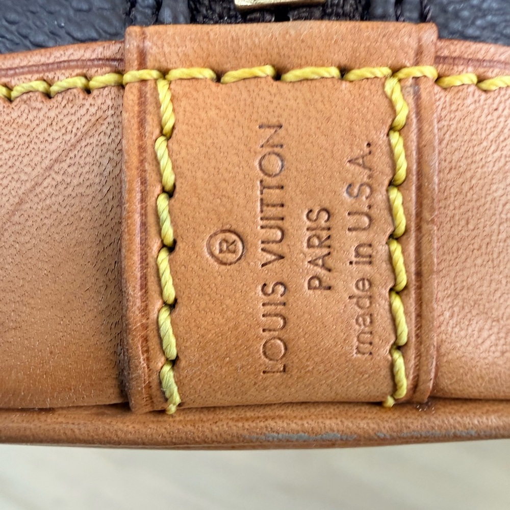 Certified Authentic LOUIS VUITTON Monogram Alma PM w/ Lock, Key, Dust Bag & COA - Picture 10 of 16